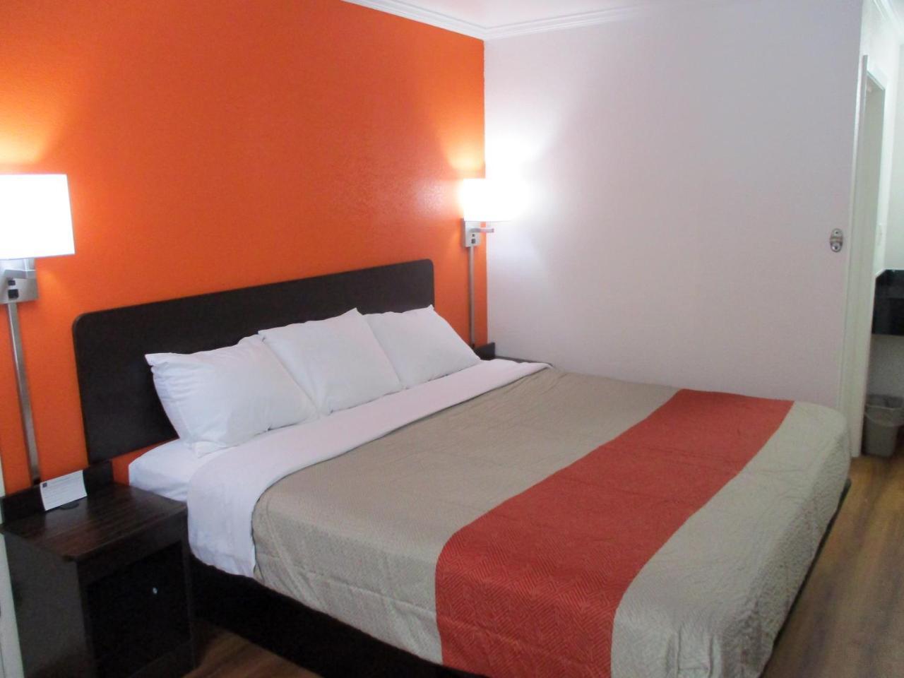 Motel 6-Bay Minette, Al Buitenkant foto