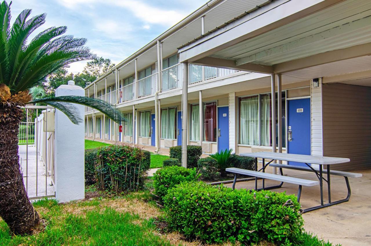 Motel 6-Bay Minette, Al Buitenkant foto